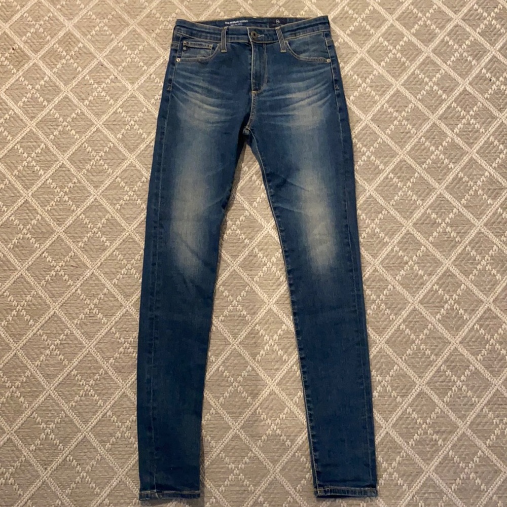 AG Farrah Skinny. High rise skinny